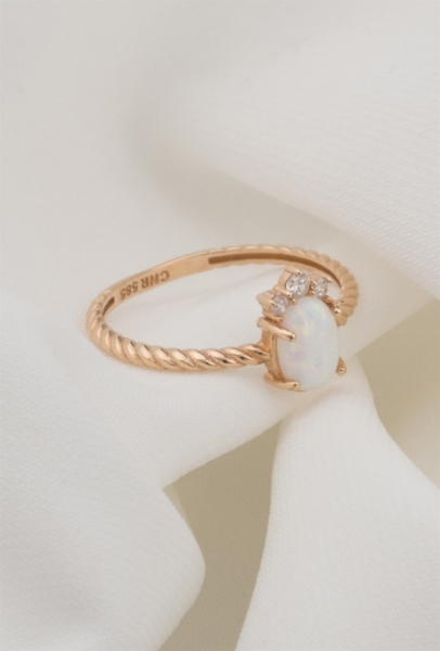 14 Ayar Altın Opal Rose Yüzük için detayları göster 14 Ayar Altın Opal Rose Yüzük resmi