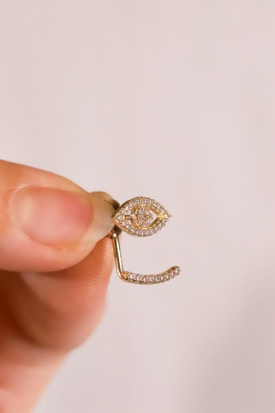 14 Ayar Altın Gözlü Tasarım Küpe için detayları göster 14 Ayar Altın Gözlü Tasarım Küpe resmi