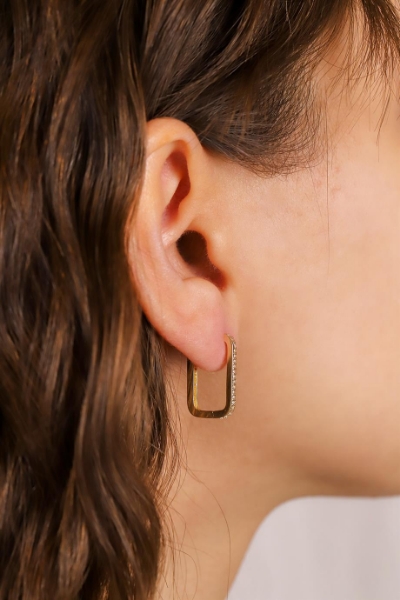 14 Ayar Altın Taşlı Kare Küpe için detayları göster 14 Ayar Altın Taşlı Kare Küpe resmi