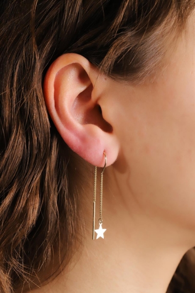 14 Ayar Altın Zincirli Yıldız Küpe için detayları göster 14 Ayar Altın Zincirli Yıldız Küpe resmi