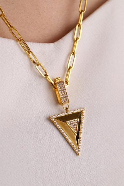 22 Ayar Altın Piramit Kolye Ucu için detayları göster 22 Ayar Altın Piramit Kolye Ucu resmi