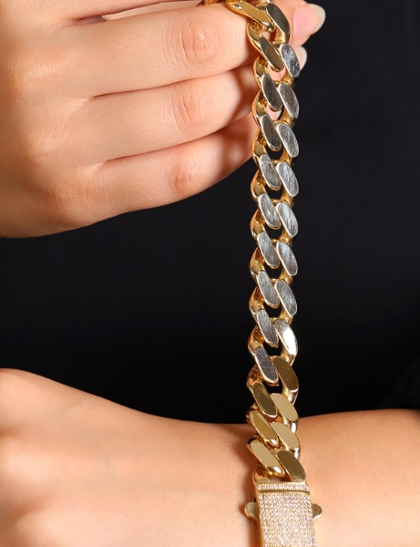 14 Ayar Altın Gurmet Bileklik için detayları göster 14 Ayar Altın Gurmet Bileklik resmi