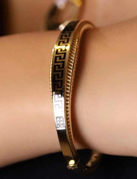 14 Ayar Altın Greek Kelepçe için detayları göster 14 Ayar Altın Greek Kelepçe resmi