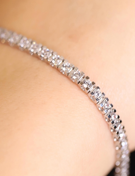 14 Ayar Altın İnce Suyolu Bileklik için detayları göster 14 Ayar Altın İnce Suyolu Bileklik resmi