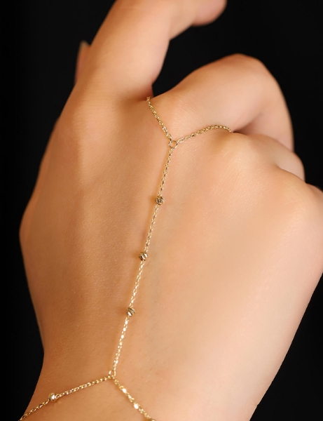 14 Ayar Altın Dorikalı Şahmeran için detayları göster 14 Ayar Altın Dorikalı Şahmeran resmi