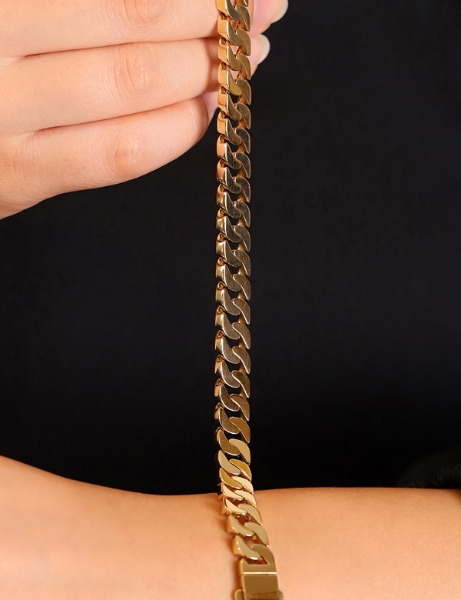 14 Ayar Altın Köşeli Gurmet Bileklik için detayları göster 14 Ayar Altın Köşeli Gurmet Bileklik resmi