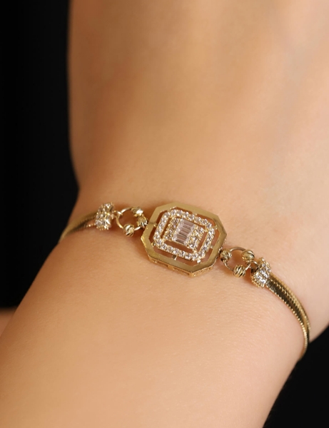 14 Ayar Altın Bagetli Balık Sırtı Bileklik için detayları göster 14 Ayar Altın Bagetli Balık Sırtı Bileklik resmi