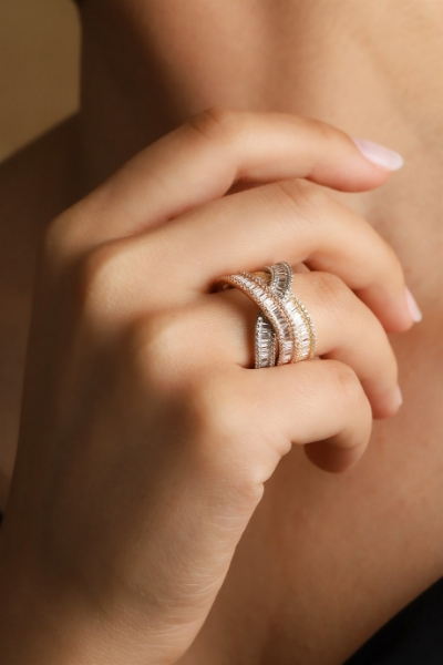 14 Ayar Altın 3 Renk Tasarım Yüzük için detayları göster 14 Ayar Altın 3 Renk Tasarım Yüzük resmi