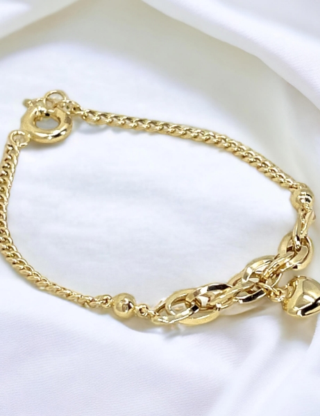 14 Ayar Altın Kalp Sallantılı Tasarım Bileklik için detayları göster 14 Ayar Altın Kalp Sallantılı Tasarım Bileklik resmi