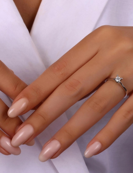 0,12 Ct Badem Tektaş Pırlanta  için detayları göster 0,12 Ct Badem Tektaş Pırlanta  resmi