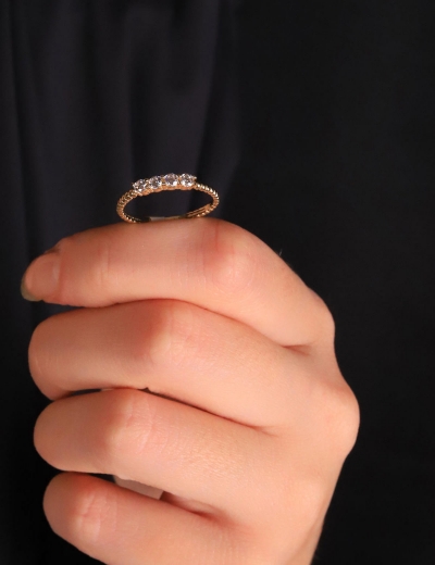 14 Ayar Altın Toplu Taş Yüzük resmi