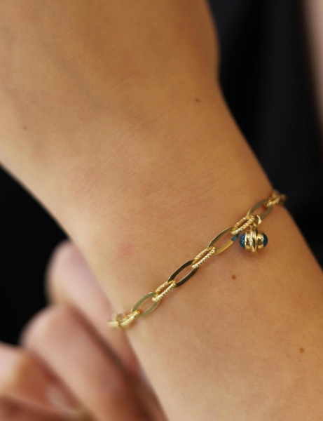 14 Ayar Altın Nazar Sallantılı Bileklik için detayları göster 14 Ayar Altın Nazar Sallantılı Bileklik resmi