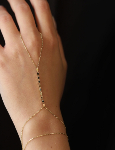 14 Ayar Altın Minimal Küplü Şahmeran için detayları göster 14 Ayar Altın Minimal Küplü Şahmeran resmi