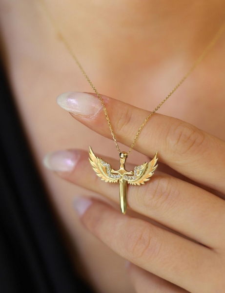 14 Ayar Altın Mikail Meleği Kolye için detayları göster 14 Ayar Altın Mikail Meleği Kolye resmi