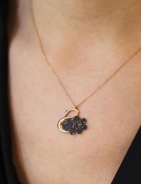 14 Ayar Altın Kuğu Kolye için detayları göster 14 Ayar Altın Kuğu Kolye resmi