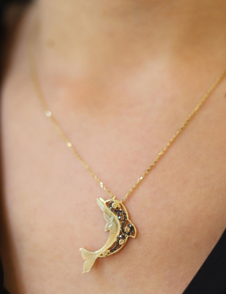 14 Ayar Altın Yunus Balığı Kolye için detayları göster 14 Ayar Altın Yunus Balığı Kolye resmi