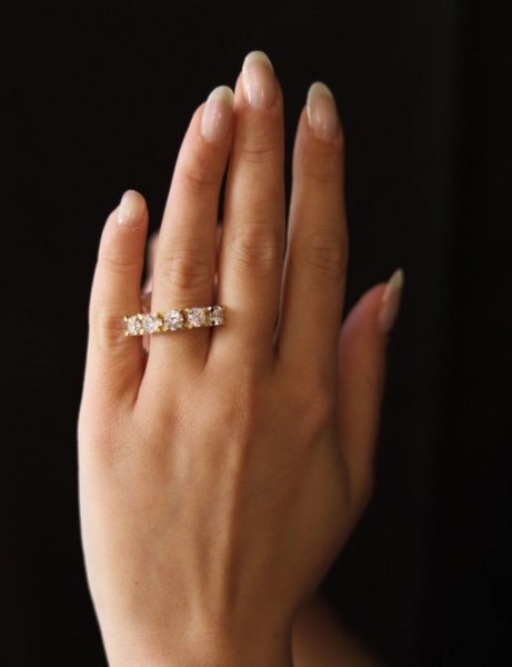 14 Ayar Altın Taşlı Montür Beştaş Yüzük için detayları göster 14 Ayar Altın Taşlı Montür Beştaş Yüzük resmi