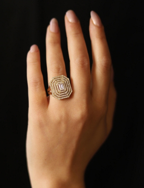 14 Ayar Altın 4 Sıralı Baget Yüzük için detayları göster 14 Ayar Altın 4 Sıralı Baget Yüzük resmi