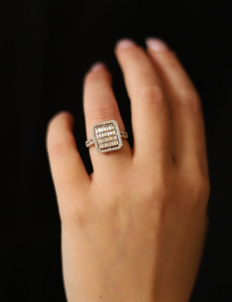 14 Ayar Altın Çıtır Baget Yüzük için detayları göster 14 Ayar Altın Çıtır Baget Yüzük resmi