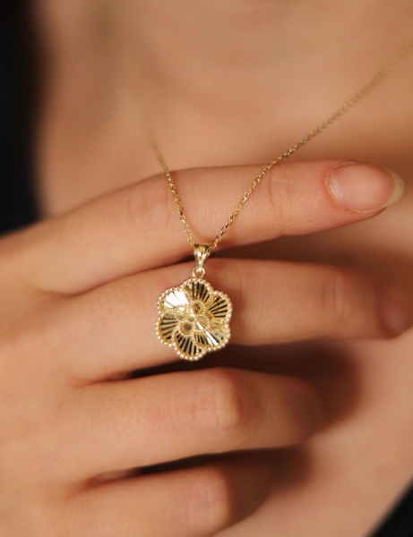 14 Ayar Altın Telkari Çiçek Kolye için detayları göster 14 Ayar Altın Telkari Çiçek Kolye resmi