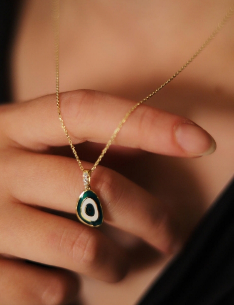 14 Ayar Altın Mineli Göz Boncuk Kolye için detayları göster 14 Ayar Altın Mineli Göz Boncuk Kolye resmi