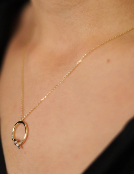 14 Ayar Altın Halka Düğüm Kolye için detayları göster 14 Ayar Altın Halka Düğüm Kolye resmi