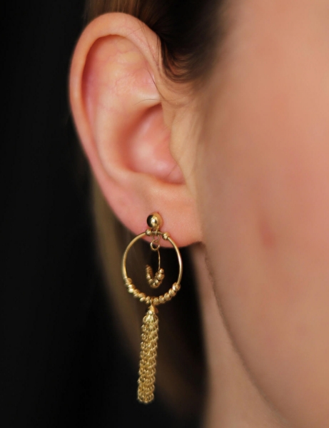 14Ayar Altın Zincir Sallantılı Tasarım Küpe için detayları göster 14Ayar Altın Zincir Sallantılı Tasarım Küpe resmi