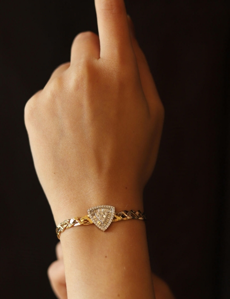 14 Ayar Altın Üçgen Baget Bileklik için detayları göster 14 Ayar Altın Üçgen Baget Bileklik resmi