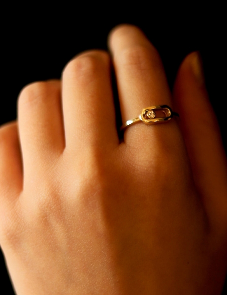 14 Ayar Altın Tasarım Çıtır Yüzük için detayları göster 14 Ayar Altın Tasarım Çıtır Yüzük resmi