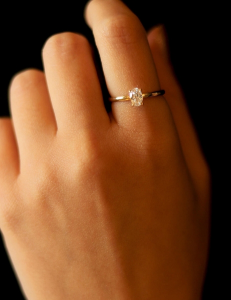 14 Ayar Altın Oval Taşlı Yüzük için detayları göster 14 Ayar Altın Oval Taşlı Yüzük resmi