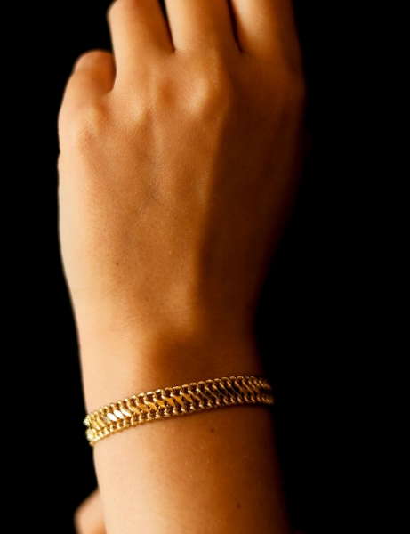 14 Ayar Altın Kırkayak Bileklik için detayları göster 14 Ayar Altın Kırkayak Bileklik resmi