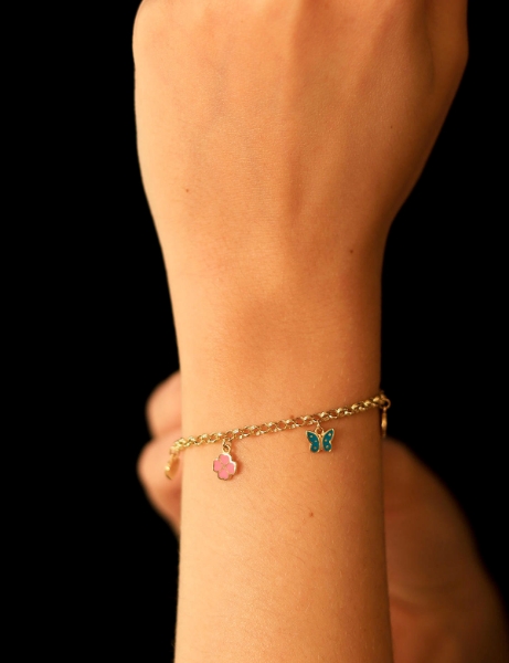 14 Ayar Altın Charm Sallantılı Bebek Künye için detayları göster 14 Ayar Altın Charm Sallantılı Bebek Künye resmi