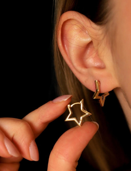 14 Ayar Altın Yıldız Küpe için detayları göster 14 Ayar Altın Yıldız Küpe resmi