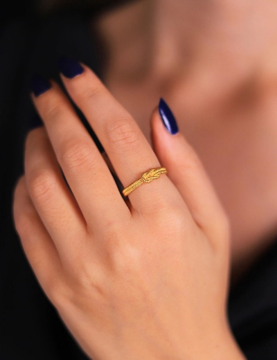 22 Ayar Altın Mat Aşk Düğümü Yüzük resmi