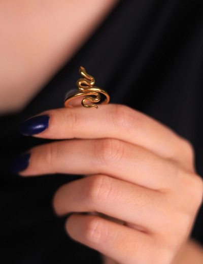 22 Ayar Altın Yılanlı Yüzük resmi