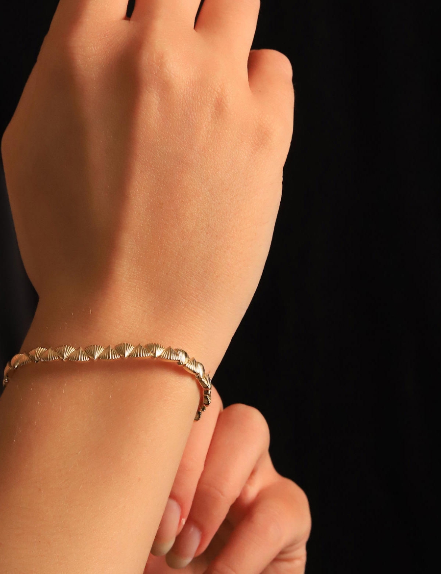 14 Ayar Altın Deniz Kabuğu Bileklik resmi