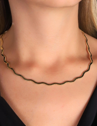 14 Ayar Altın Ajda Modeli kolye resmi