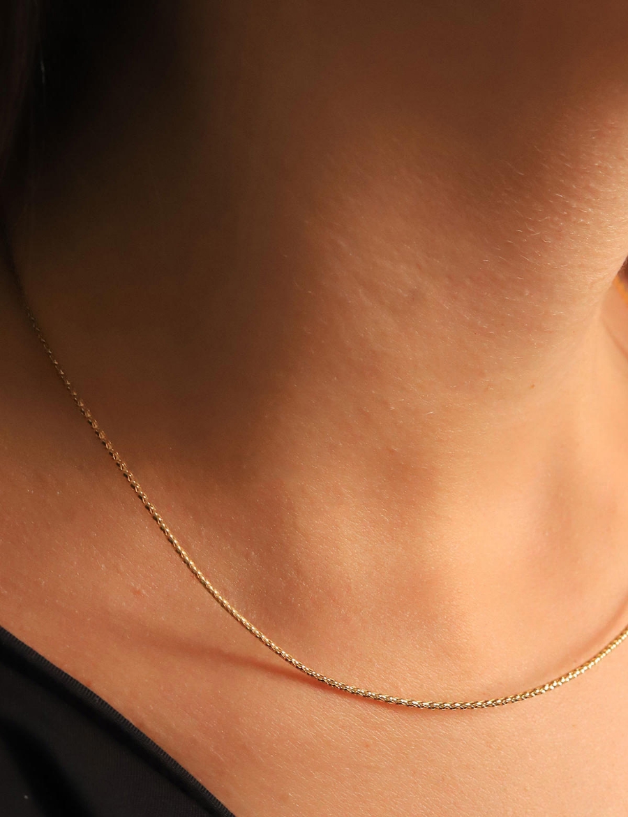 14 Ayar Altın Minimal Hediyelik Kolye resmi