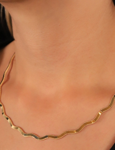 14 Ayar Altın Ajda Modeli kolye resmi