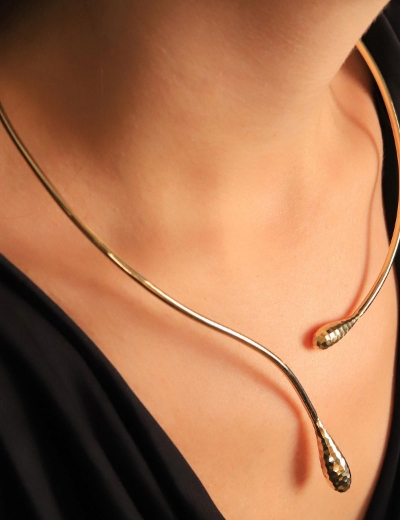 14 Ayar Altın Gösterişli Tasarım Kolye resmi