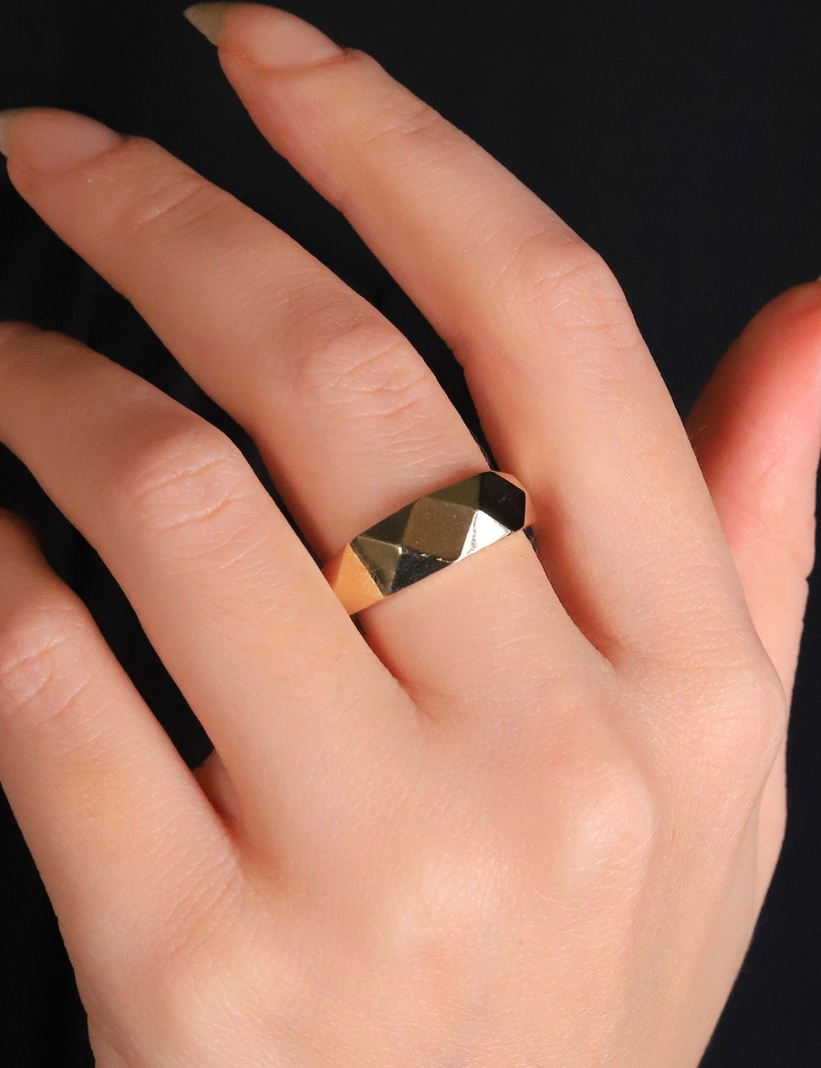 14 Ayar Altın Dilim Desen Yüzük resmi