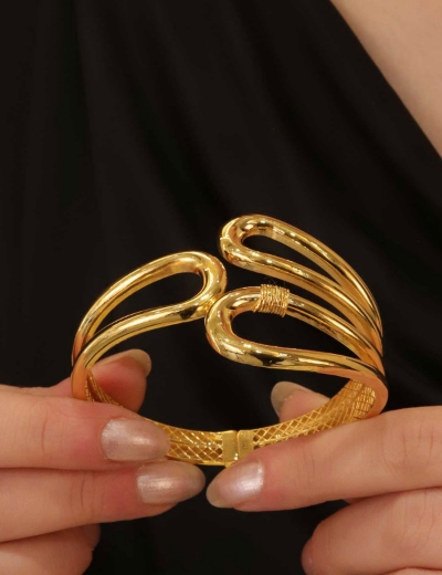 22 Ayar Altın Tasarım Sarmal Kelepçe