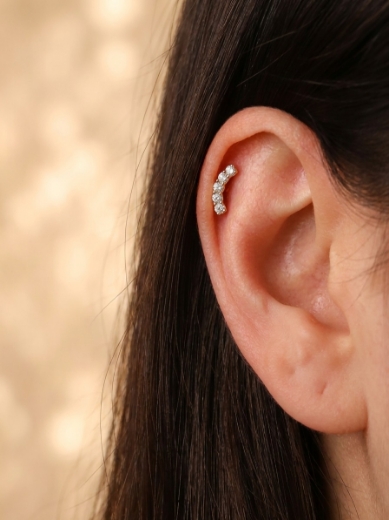 14 Ayar Altın Spor Tasarım Taşlı Tragus