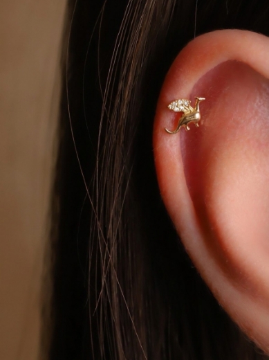 14 Ayar Altın Dinazor Tasarım Taşlı Tragus
