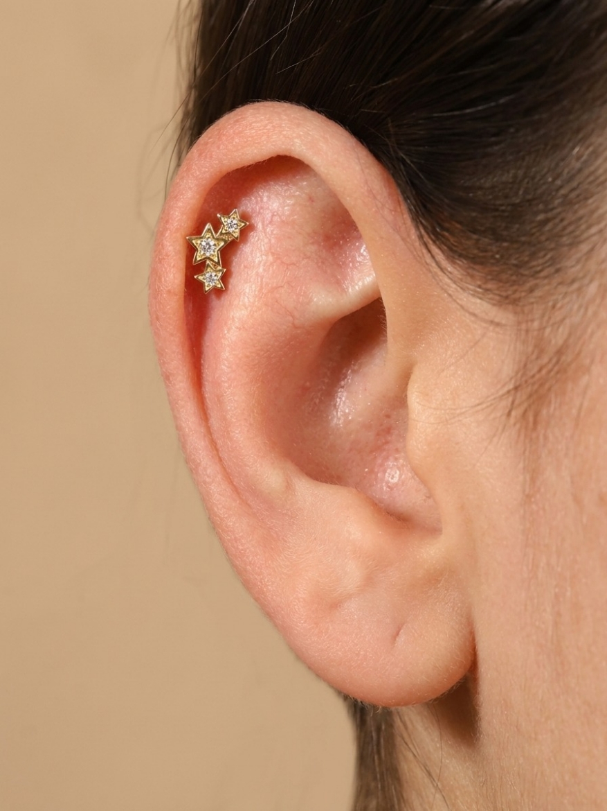 14 Ayar Altın Üçlü Yıldız Tasarım Taşlı Tragus
